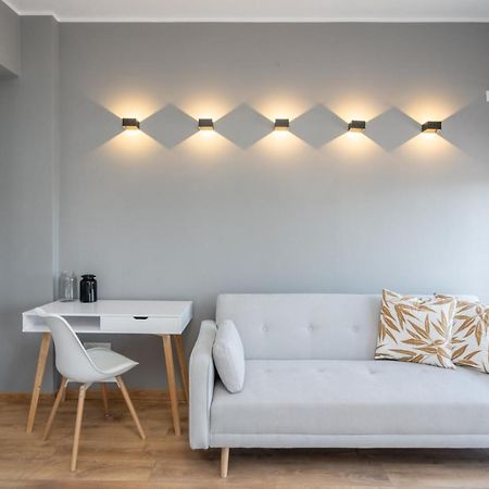 Alfie Center Apartment Bukares Bagian luar foto