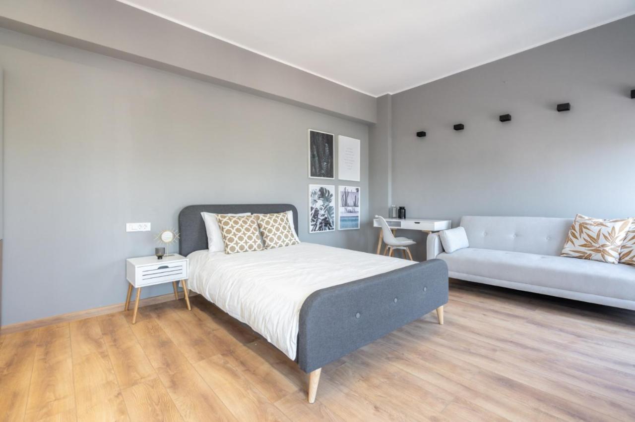Alfie Center Apartment Bukares Bagian luar foto