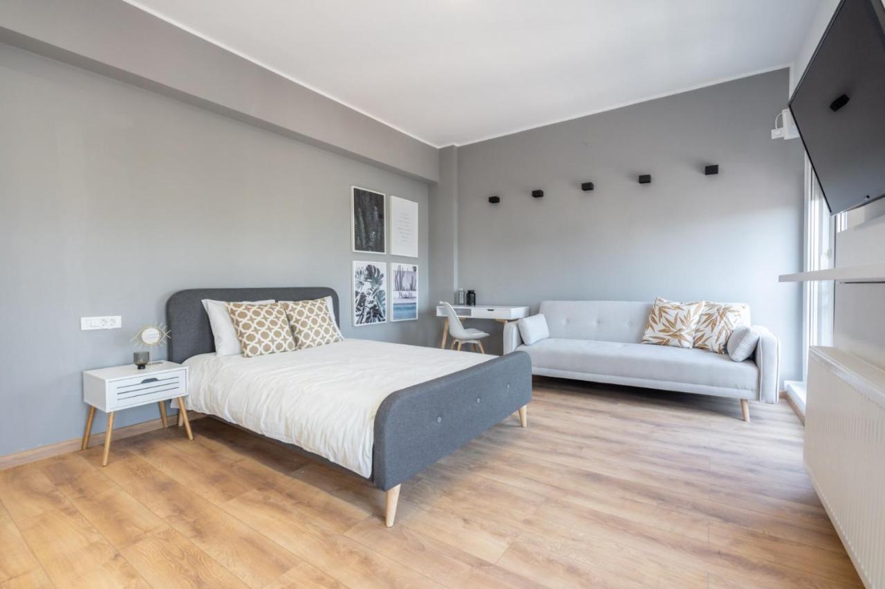 Alfie Center Apartment Bukares Bagian luar foto
